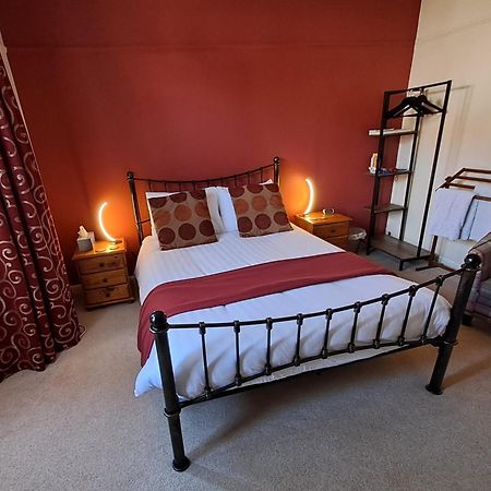 Quiet Comfortable Patcham Studio Free Parking Hallway Shared With Host Apartment Brighton Luaran gambar