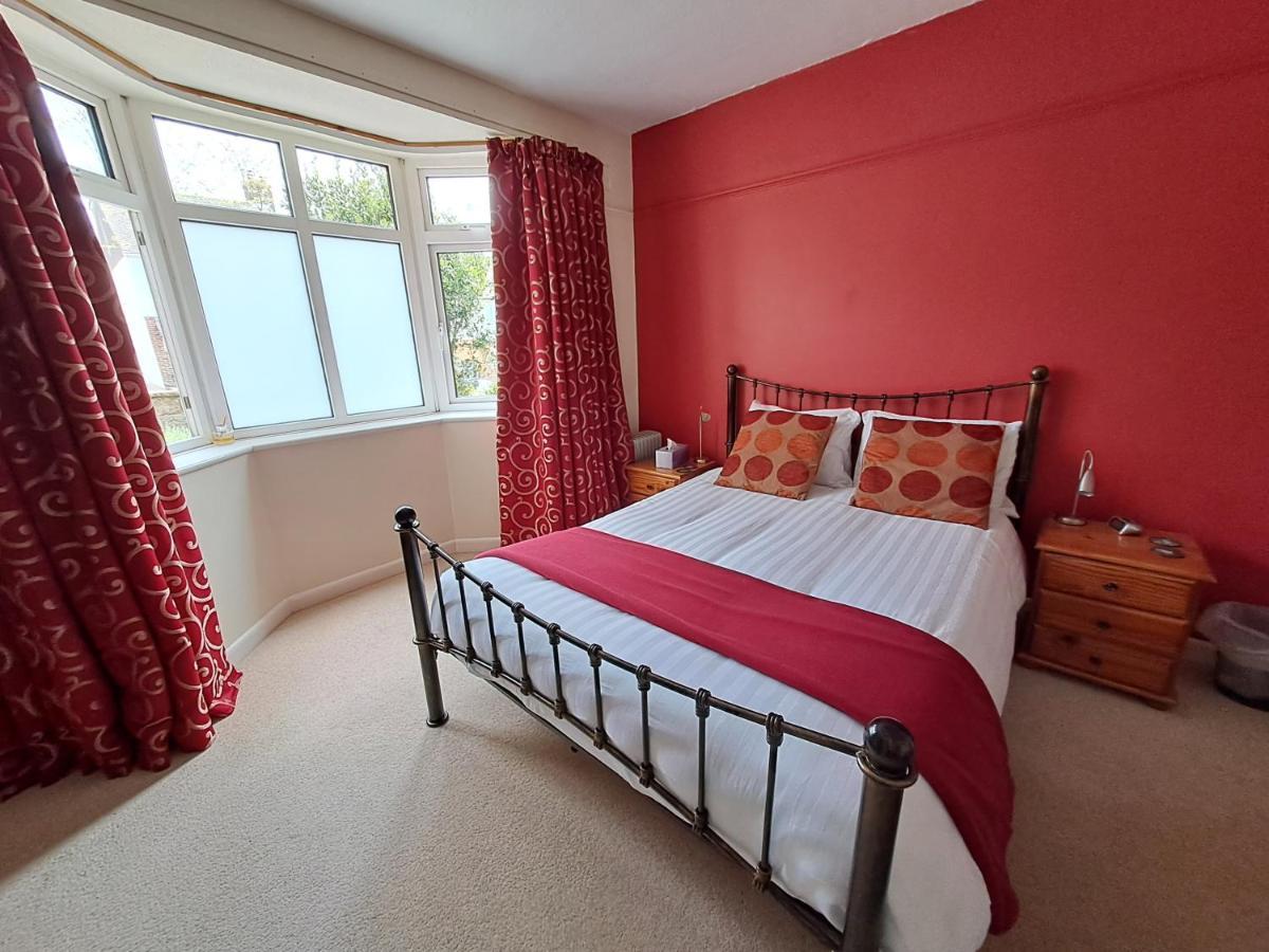 Quiet Comfortable Patcham Studio Free Parking Hallway Shared With Host Apartment Brighton Luaran gambar