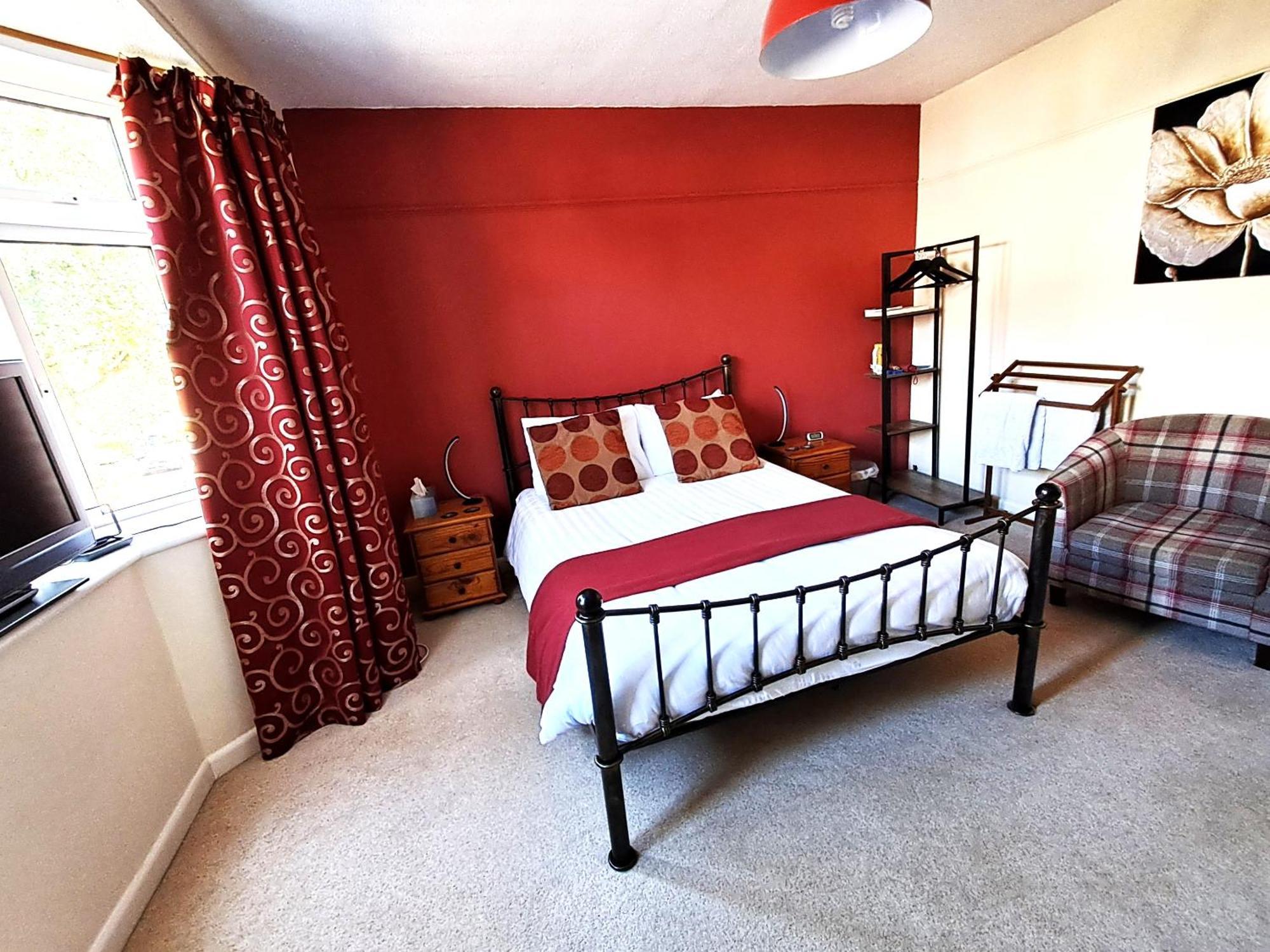 Quiet Comfortable Patcham Studio Free Parking Hallway Shared With Host Apartment Brighton Luaran gambar